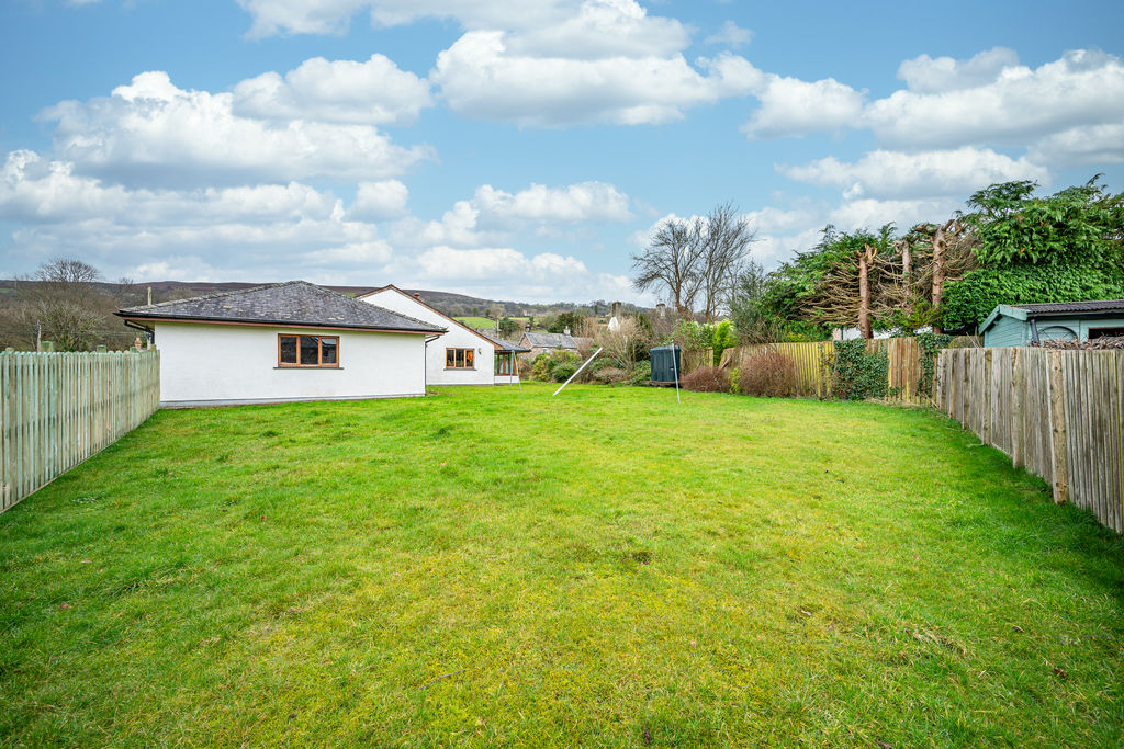 Rear Elevation and Garden- click for photo gallery